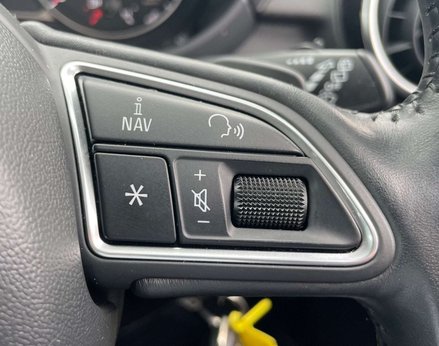 Audi A1 1.0 A1 Sport TFSI Semi-Auto 3dr 45