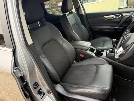 Nissan Qashqai 1.6 dCi Tekna Euro 6 (s/s) 5dr 24