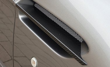 Aston Martin V8 Vantage S 14