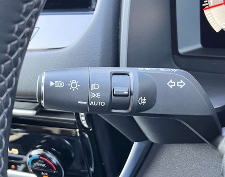 Nissan Qashqai 1.3 Qashqai N-Connecta DiG-T MHEV 5dr 54