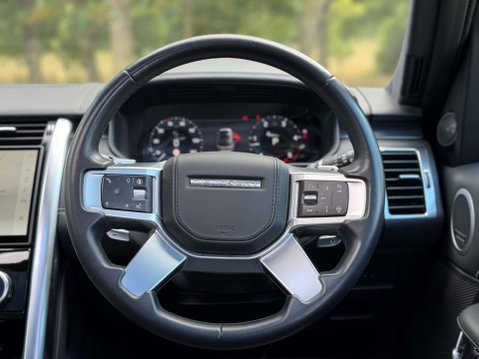 Land Rover Discovery 3.0 Discovery Metro Edition D MHEV Auto 4WD 5dr 53