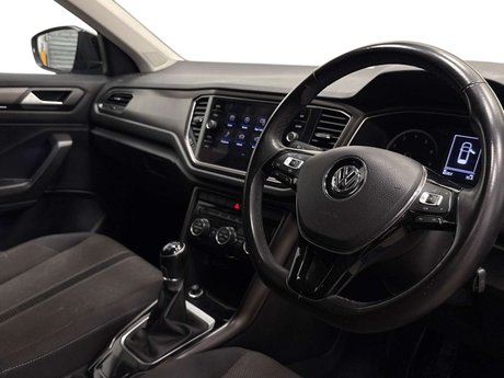 Volkswagen T-Roc 1.0 T-Roc Design TSi 5dr 4