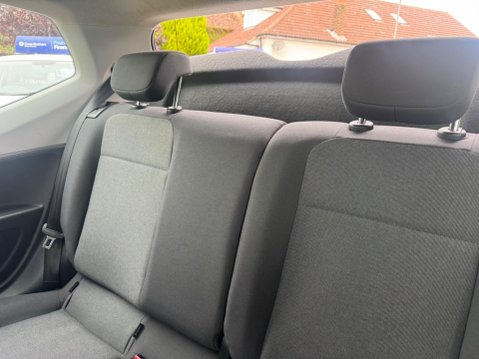 Volkswagen Up 1.0 BlueMotion Tech Move up! Euro 6 (s/s) 3dr 25