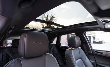 Porsche Macan GTS 13