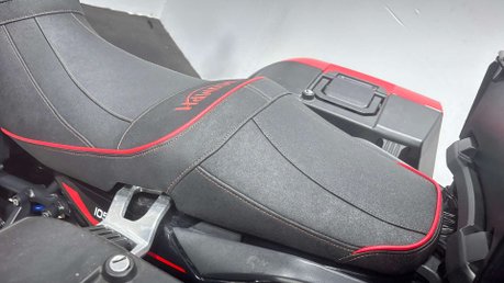 Triumph Tiger 2013 48K FULL LUGGAGE NEW MOT SERVICED READY TO EXPLORER 1050CC 19