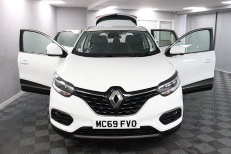 Renault Kadjar ICONIC TCE 7