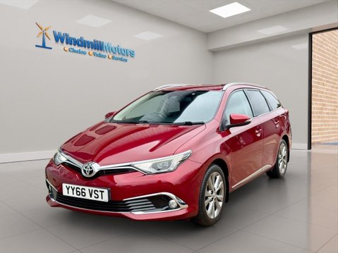 Toyota Auris 1.2 VVT-i Excel Touring Sports CVT Euro 6 (s/s) 5dr (Safety Sense) 6