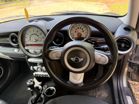 Mini Hatch 1.4 One Graphite 3dr 7