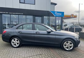 Mercedes-Benz C Class C200 SE PETROL 4 Door 6