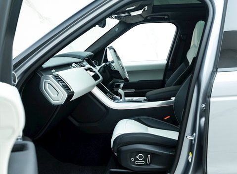 Land Rover Range Rover Sport 5.0 SVR Carbon Edition 15