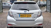 Toyota Yaris 1.5 VVT-h T Spirit Hatchback 5dr Petrol Hybrid CVT Euro 5 (101 ps) 12