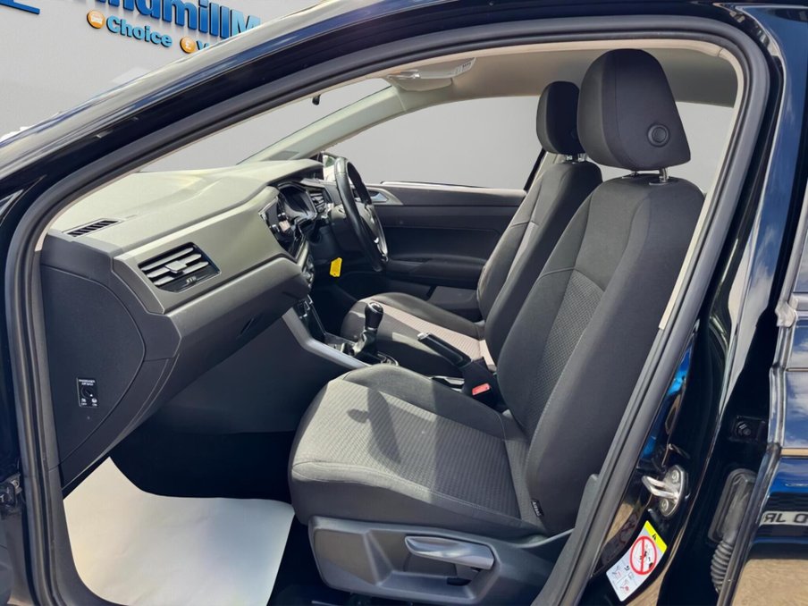 2019 Volkswagen Polo — image 29
