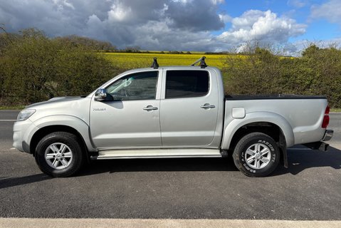 Toyota Hilux Icon 4X4 D-4D Double Cab Pickup - Sat Nav / Air Con / Rear Camera 5