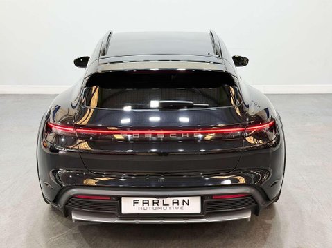 Porsche Taycan Performance Plus 93.4kWh 4S Cross Turismo 5dr Electric Auto 4WD (571 ps) 22