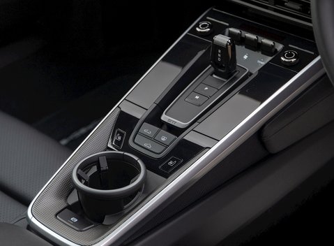Porsche 911 Carrera 4S (992) 20