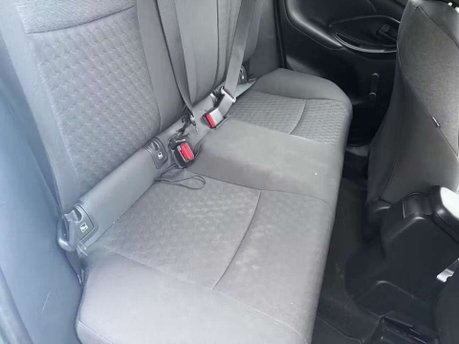 Toyota Yaris 1.5 VVT-h Icon Hatchback 5dr Petrol Hybrid E-CVT Euro 6 (s/s) (116 ps) 7