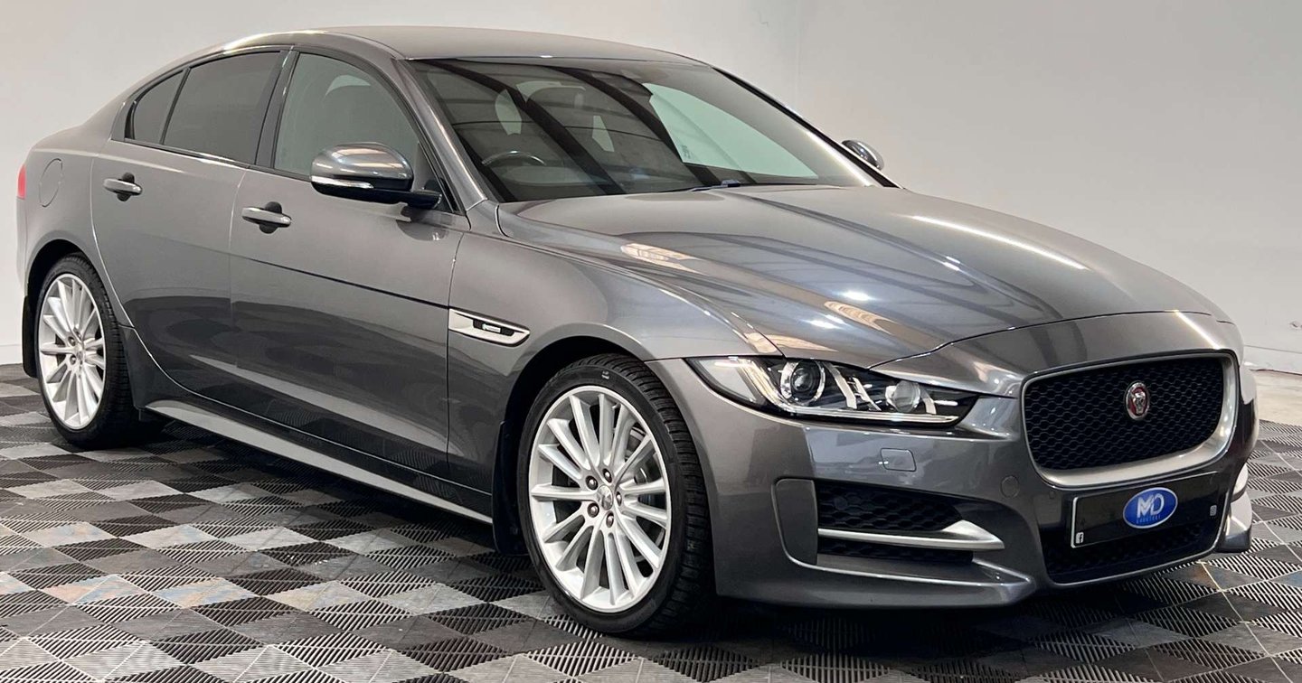 2017 Jaguar XE