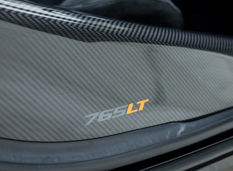 McLaren 765LT Spider 31