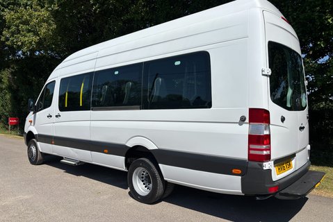 Mercedes-Benz Sprinter 519 4x4 14 Str Minibus with Air Con - Ex MOD 6