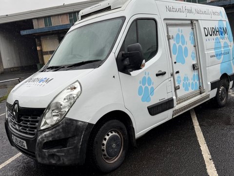 Renault Master 2.3 dCi 35 Business FWD MWB Medium Roof Euro 6 5dr 6