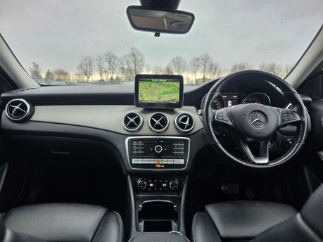 Mercedes-Benz GLA 2.1 GLA220d Sport (Executive) SUV 5dr Diesel 7G-DCT 4MATIC Euro 6 (s/s) (17 19