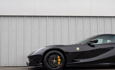 Ferrari 812 Superfast 28