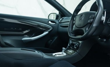 Mercedes-Benz CLK 63 AMG BLACK SERIES 13