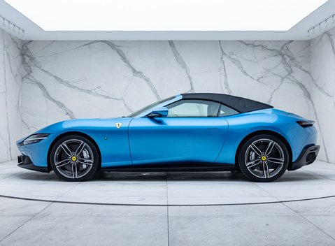 Ferrari Roma SPIDER 11
