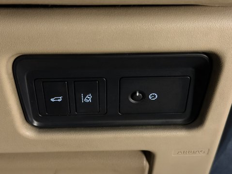 Land Rover Discovery Sport SD4 HSE 24