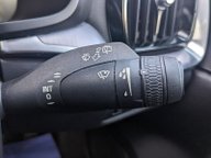 Volvo V60 D3 MOMENTUM 24