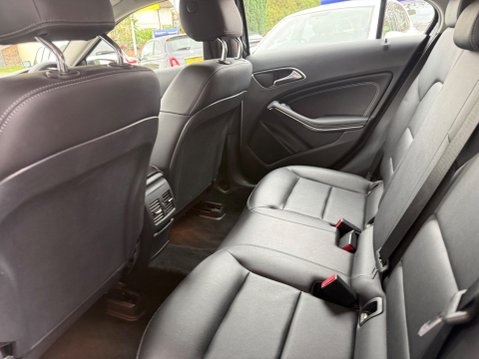 Mercedes-Benz A Class 1.5 A180d Sport (Premium) 7G-DCT Euro 6 (s/s) 5dr 22