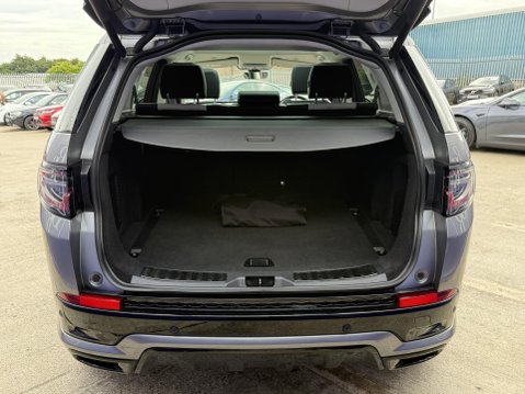 Land Rover Discovery Sport 1.5 P300e 12.2kWh R-Dynamic HSE SUV 5dr Petrol Plug-in Hybrid Auto 4WD Euro 19