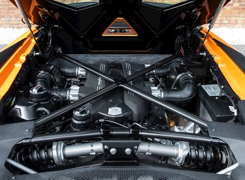 Lamborghini Aventador SV LP 750-4 Roadster 37
