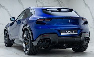 Ferrari Purosangue 8