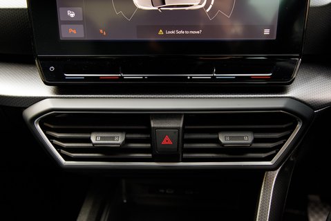 SEAT Leon TSI EVO SE DYNAMIC 33