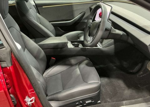 Tesla Model 3 Long Range Saloon 4dr Electric Auto RWD (235 ps) 11