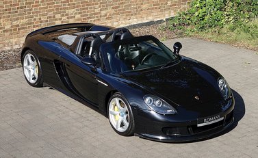 Porsche Carrera GT 18
