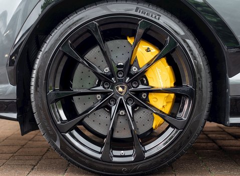 Lamborghini Urus 10