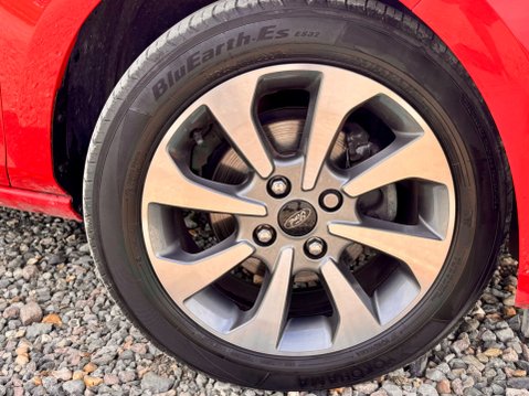 Ford Fiesta TREND 43