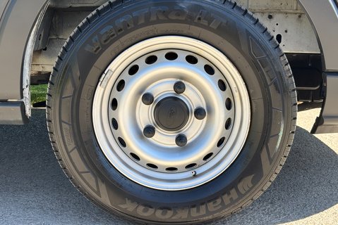 Ford Transit 350 Fwd L3 H3 130ps Panel Van - Air Con / Rear Camera 30