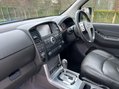 Nissan Navara 2.5 dCi Tekna Auto 4WD Euro 5 4dr 15