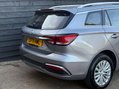MG 5 MG5 Exclusive EV 5dr 17