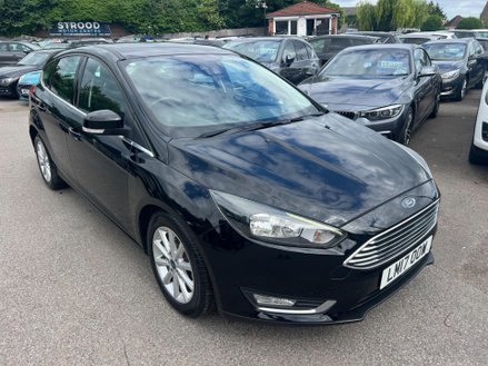 Ford Focus 1.0T EcoBoost Titanium Auto Euro 6 (s/s) 5dr