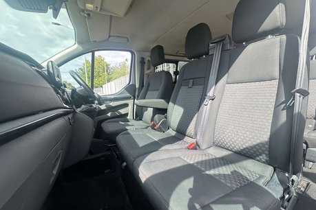 Ford Tourneo Custom 2.0 320 EcoBlue Zetec Minibus Double Cab 5dr Diesel Manual L2 Euro 6 (s/s)  22
