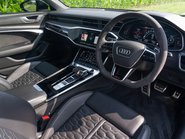 Audi RS6 Carbon Black Urban 7