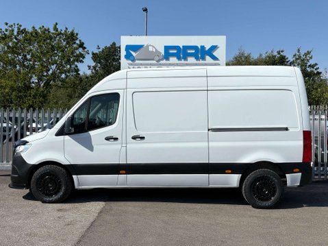 Mercedes-Benz Sprinter 2.0 315 CDI Premium Panel Van 5dr Diesel Manual FWD L2 H2 Euro 6 (s/s) (150 22
