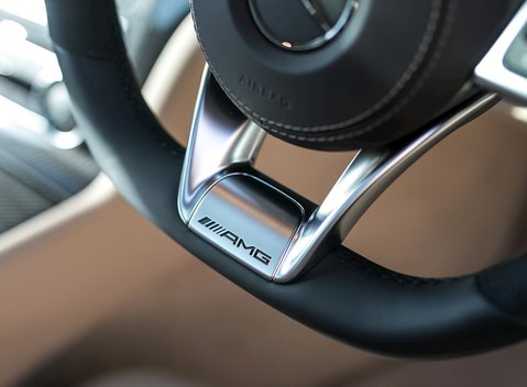 Mercedes-Benz SL Class SL63 23