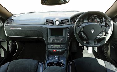 Maserati Granturismo MC Stradale 6