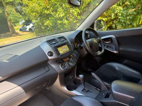 Toyota Rav4 2.0 RAV4 XT-R Valvematic CVT 4WD 5dr 19