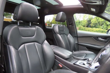 Audi Q7 3.0 TDI V6 Black Edition SUV 5dr Diesel Tiptronic quattro Euro 6 (s/s) (272 8
